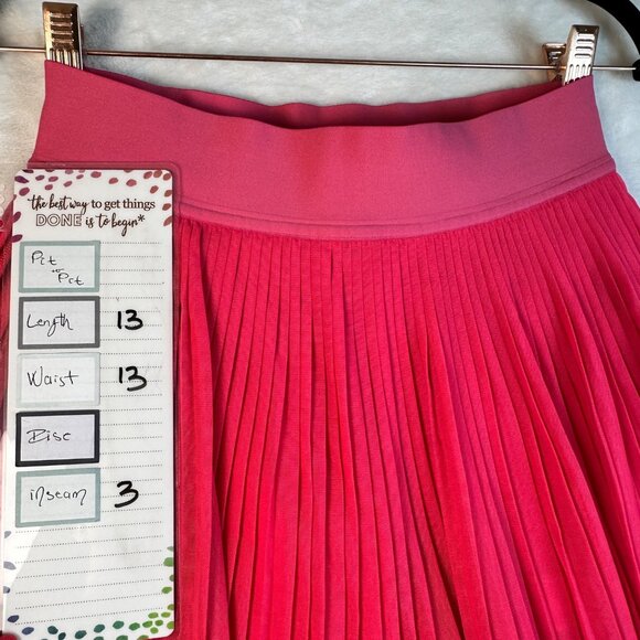 Lululemon Mesh Pleats Mid-Rise Mini Tennis Skirt Sz 4 Lip Gloss Athleisure Luxe - Picture 7 of 9